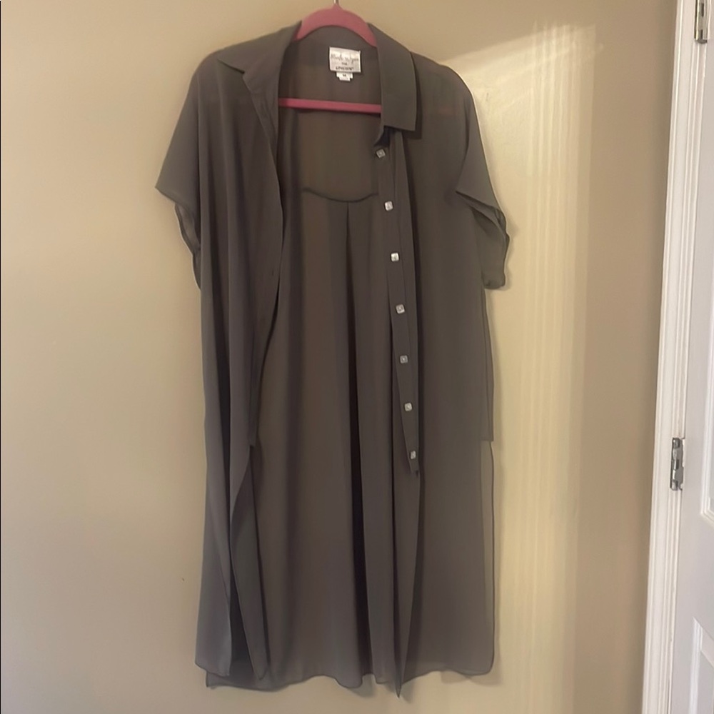 Marla Wynne for Chico's Olive Cover-up/Covering